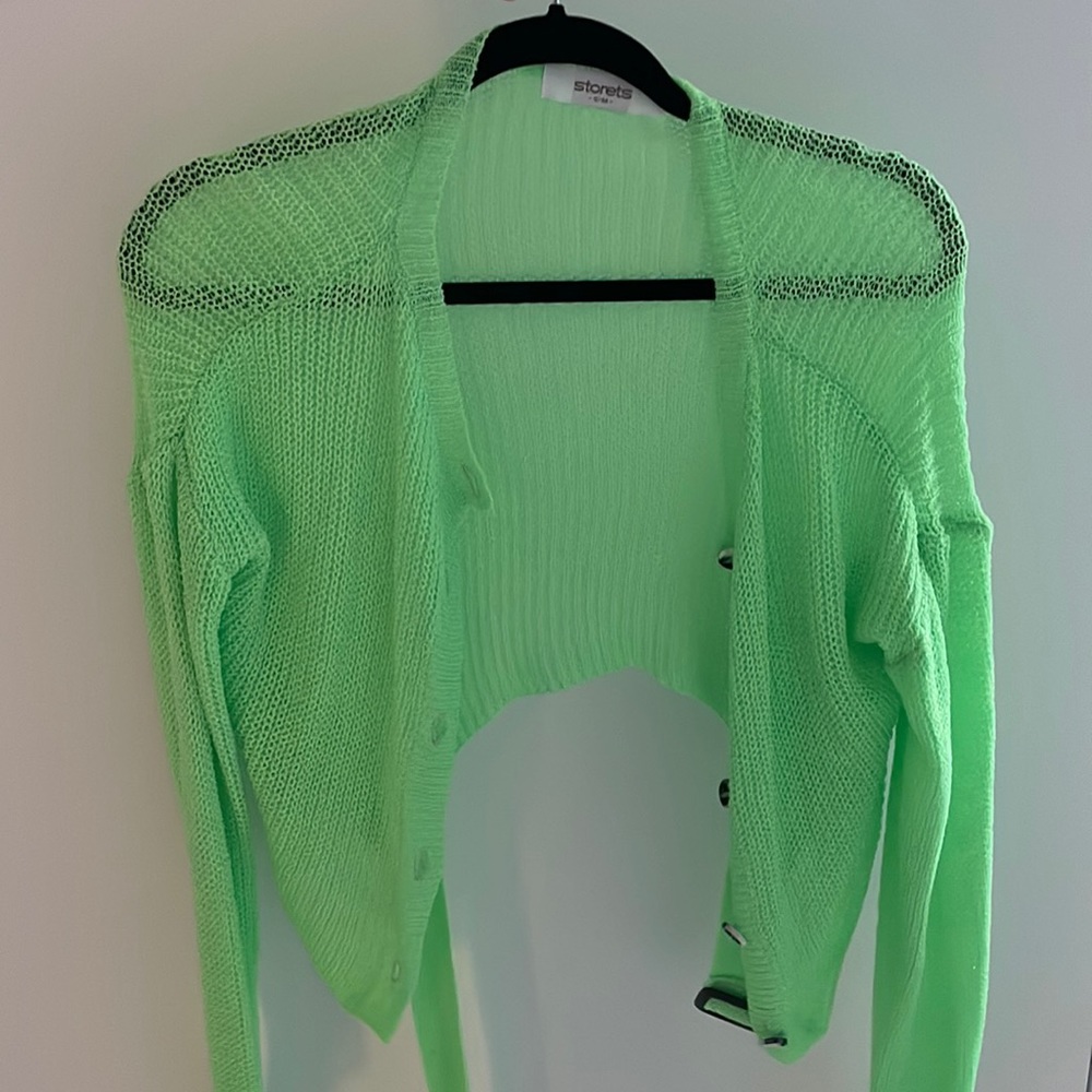 Storets bright green cardigan
